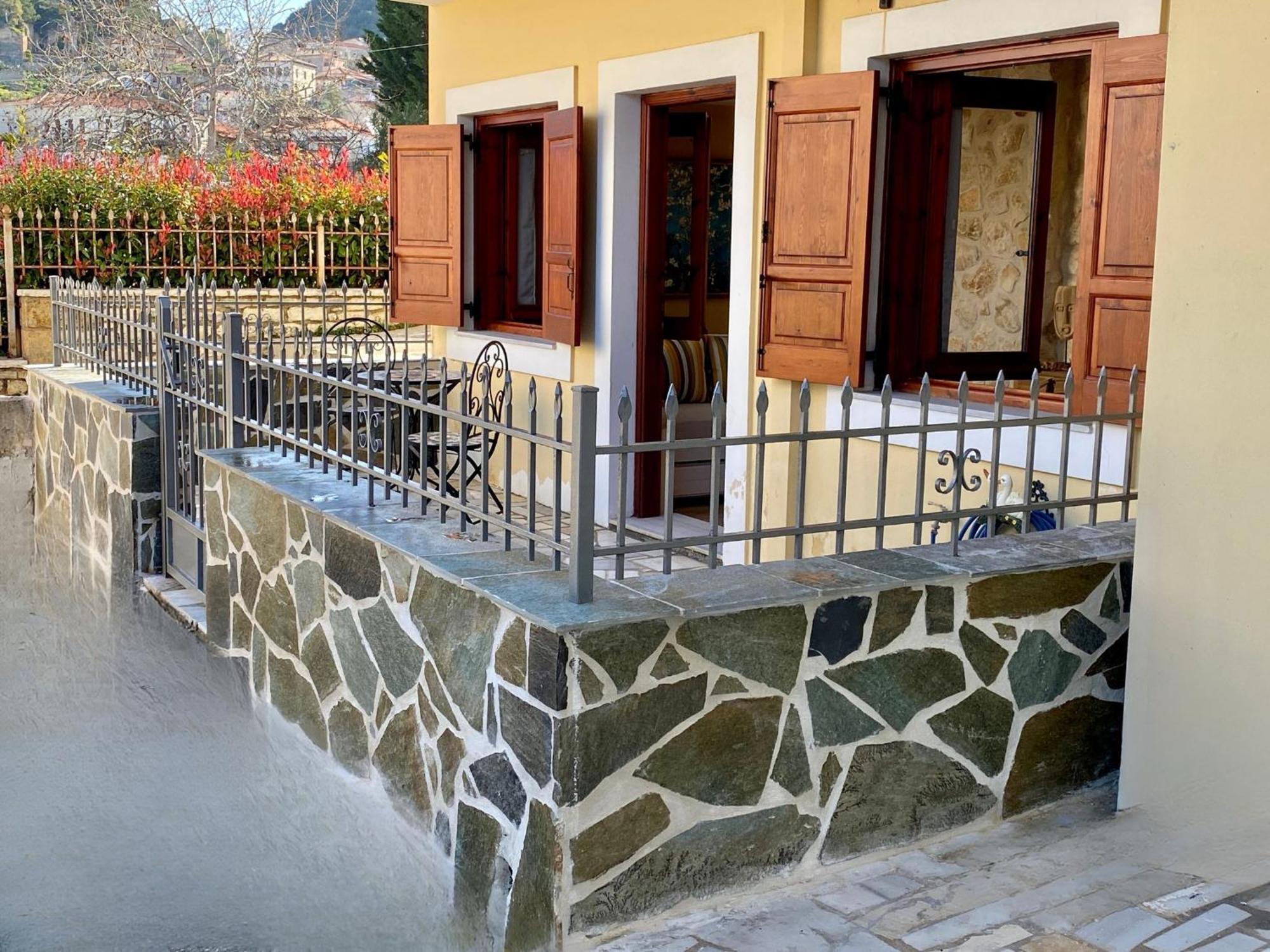 Panoraias Luxury Suite 키파리씨아 외부 사진